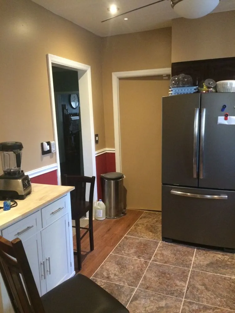 Expert electrician providing wiring installation in Tampa Bay, FL - Brittmans Handiworks