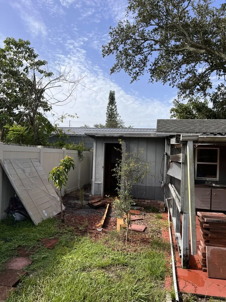 Trusted electrician providing emergency electrical service in Tampa Bay, FL - Brittmans Handiworks