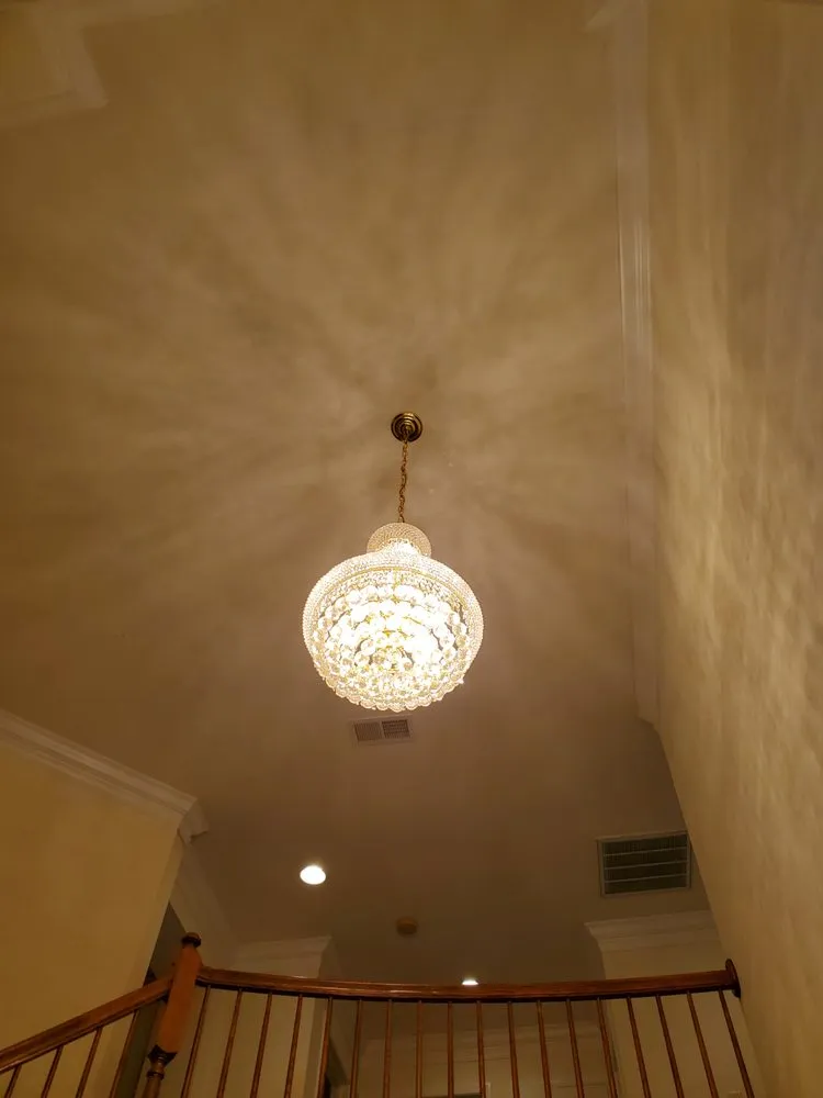 Licensed outlet and switch repair service in ,  - Brodie Electric