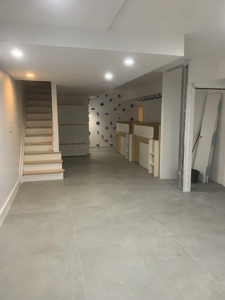 Slide of Brooklyn Pro Service