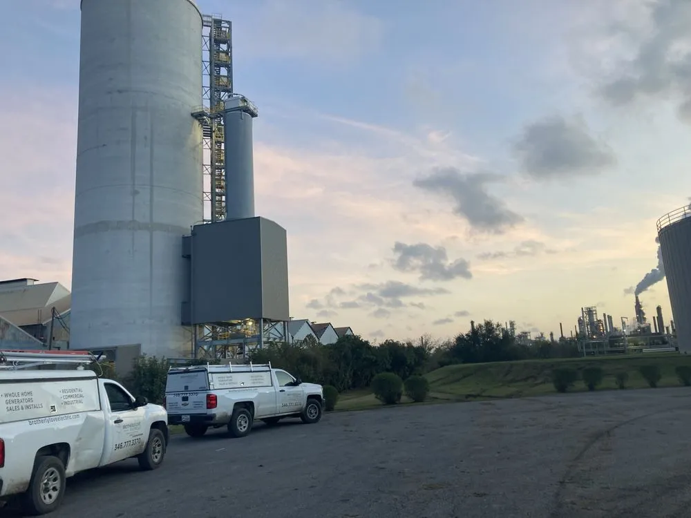 Slide of BrotherlyLove Electric