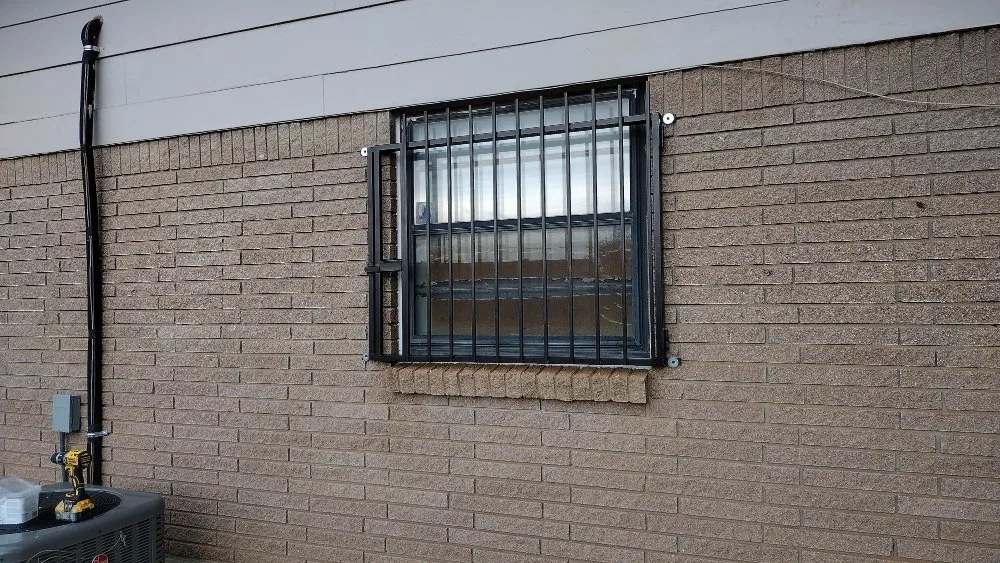 Affordable circuit breaker repair service in ,  - Brownz Construction And Handyman Service