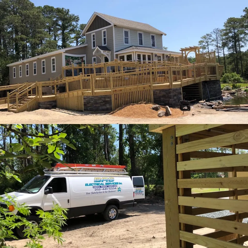 Emergency electrical service for homes in lighting installation,  by 