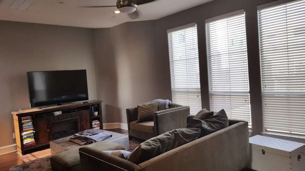 Slide of Bruin Builds Handyman