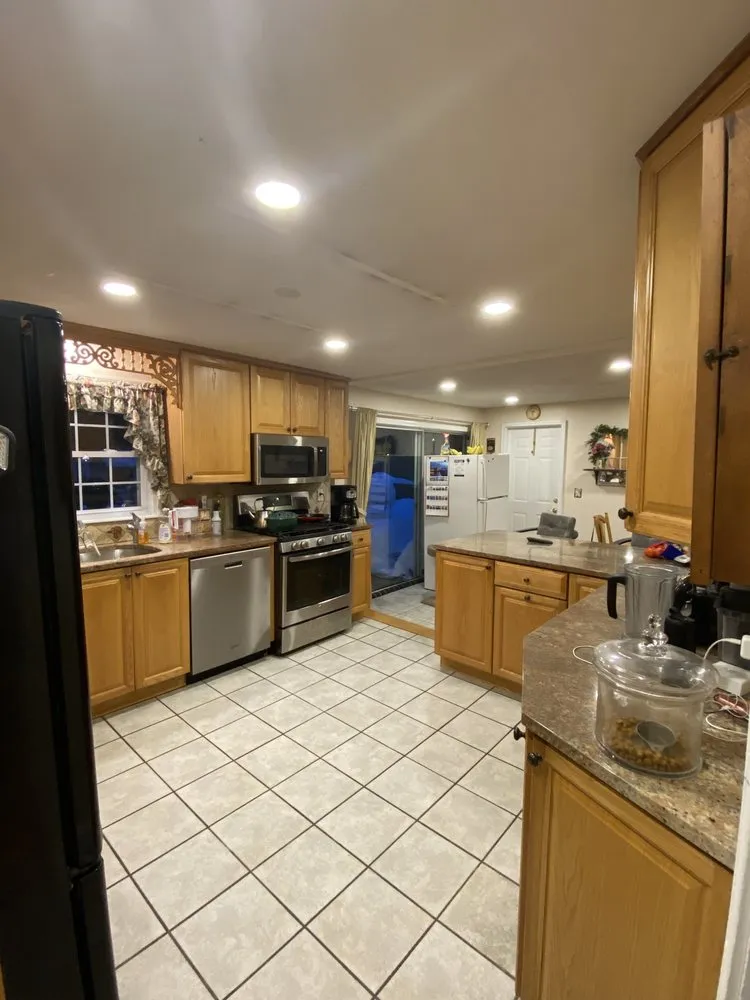 Slide of Bryan Boyle Electric