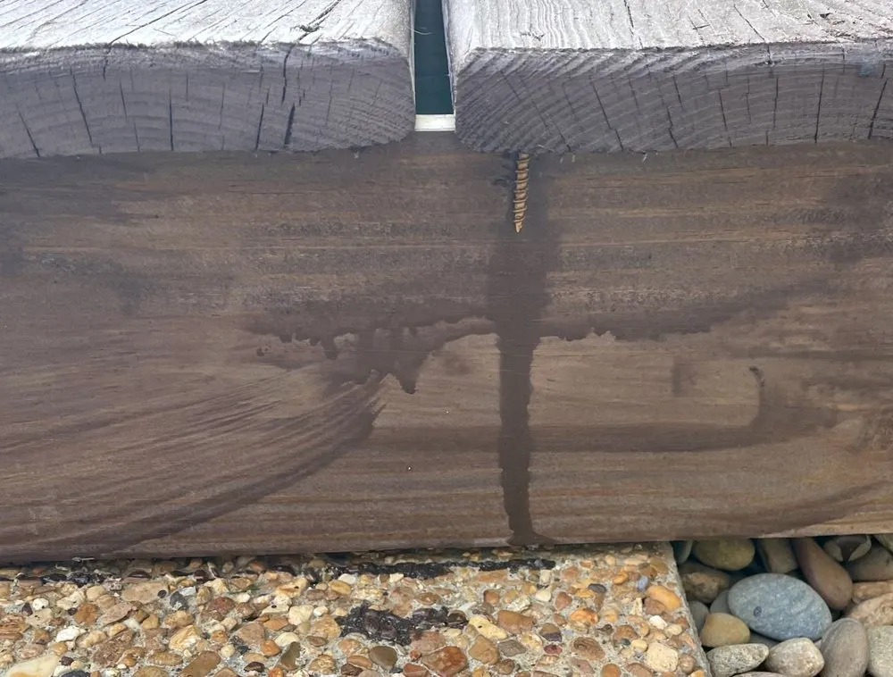 Slide of B&T Electrical and Handyman Services