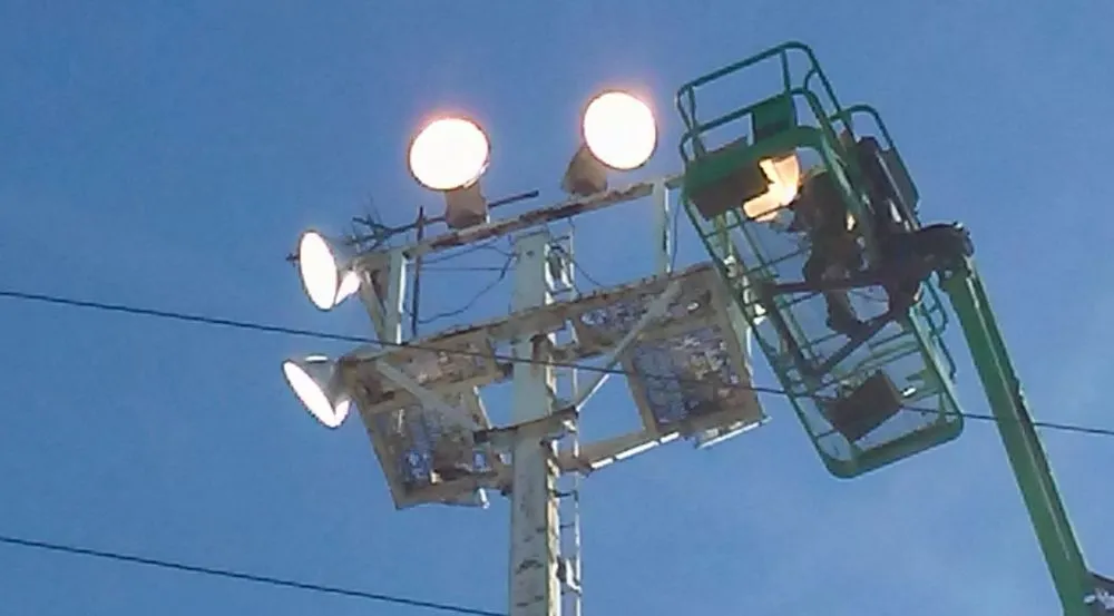 Slide of BTB Lighting & Supply, Inc.