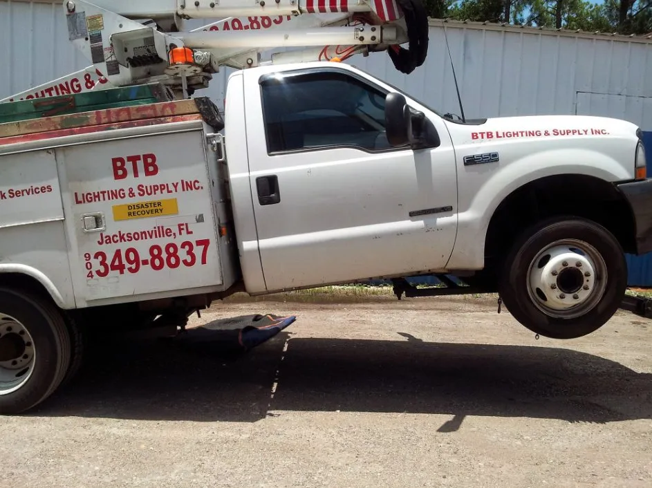 Slide of BTB Lighting & Supply, Inc.