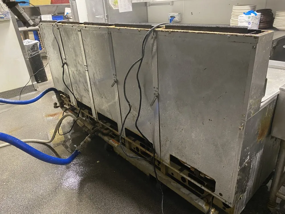 Emergency electrical service for homes in outlet and switch repair, by