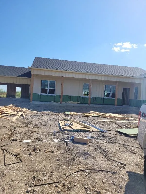 Slide of Buckmasters Electric