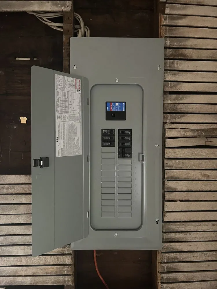 Reliable electrician providing outlet and switch repair in , 