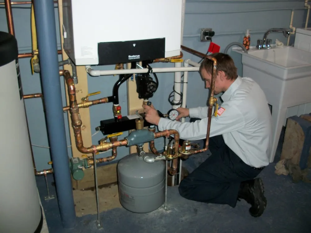 Trusted electrician providing emergency electrical service in Yorktown, VA - Bud's Plumbing Heating Air Conditioning & Electric