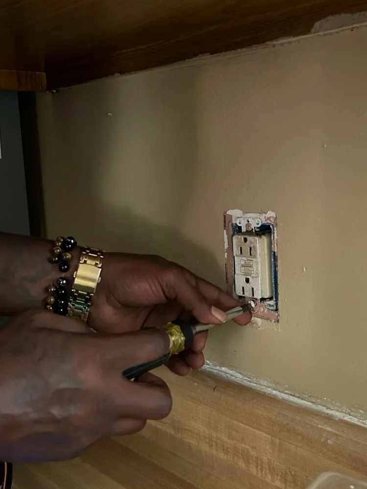 Slide of Bugg Electric