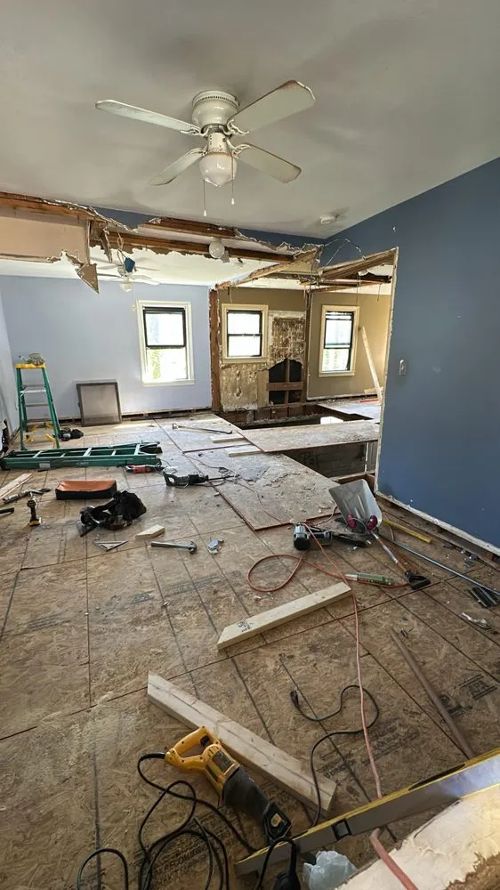 Slide of Builders Elite