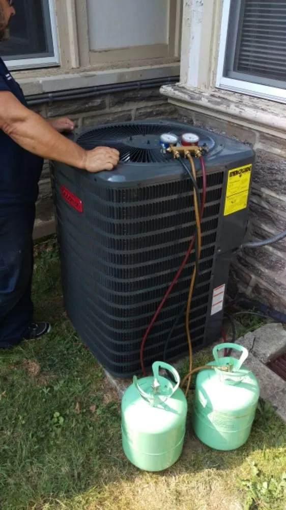 Slide of Building Inspectors & Contractors