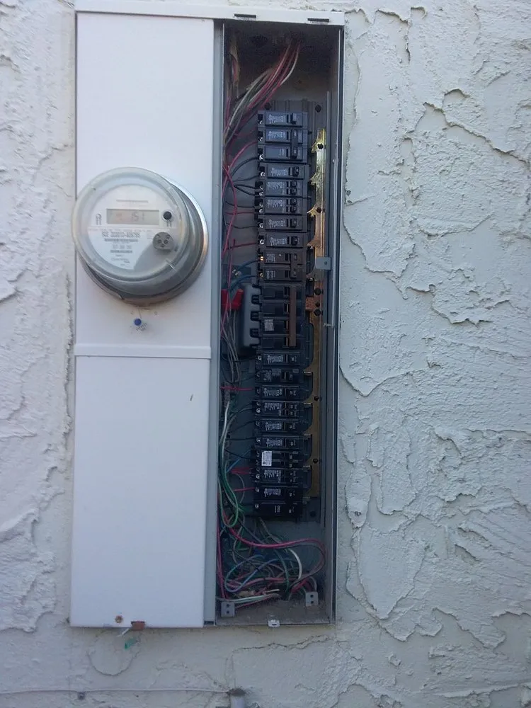 Slide of Bulldog Electric