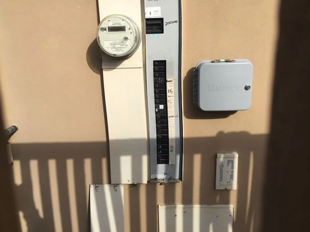 Slide of Bulldog Electric