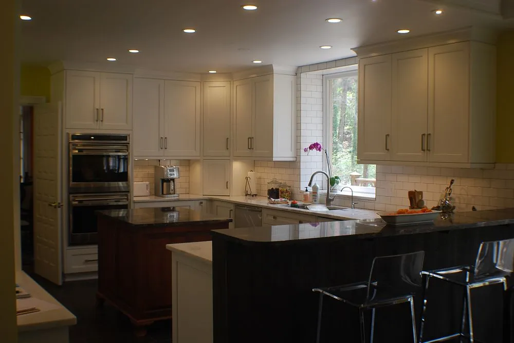 Professional electrical service for homes in lighting installation,  by 