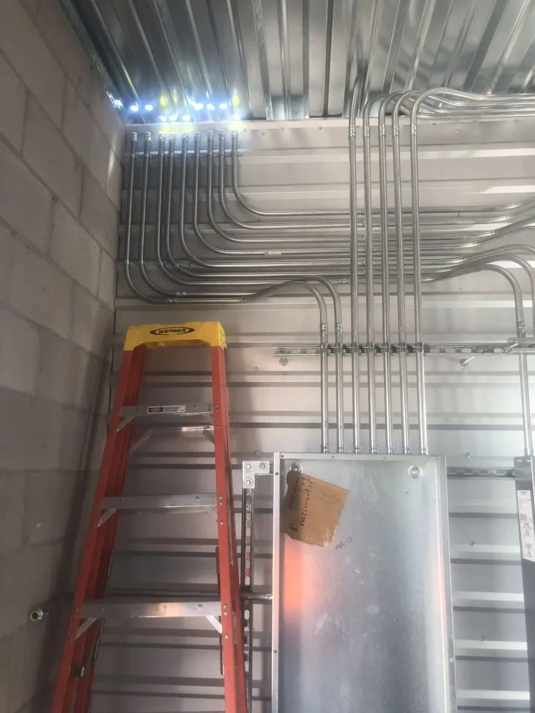 Slide of Bulldogge Electric