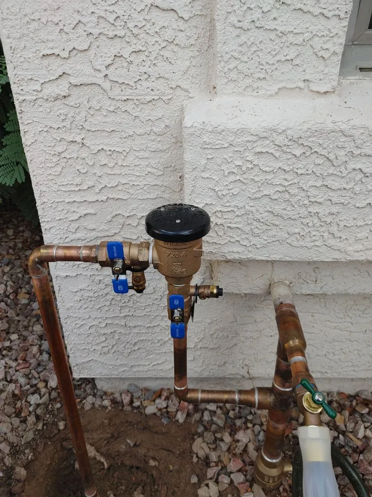 Licensed emergency electrical service experts serving , - Bumble Bee Home Services