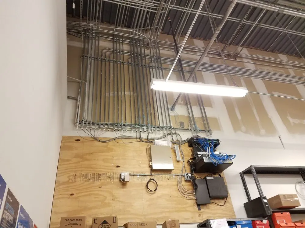 Professional electrical repair in ,  by Burbank Electrical Contractor