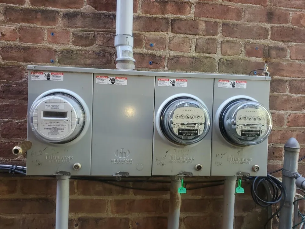 Slide of Burkina Electric