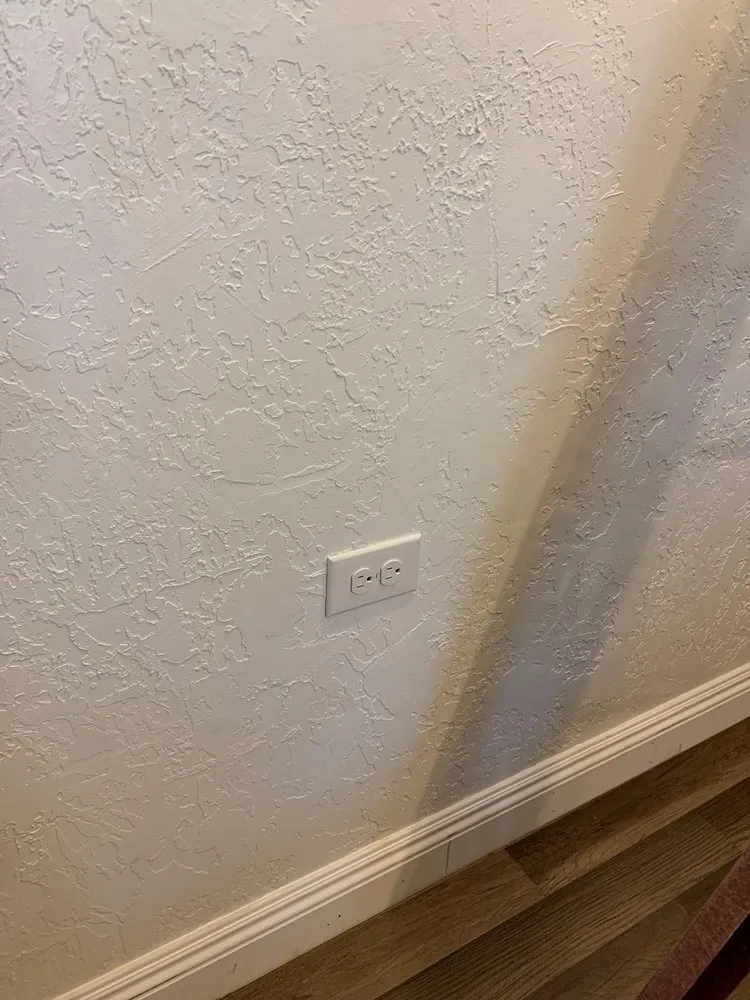 Slide of Burly Girl Electric