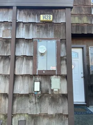 Burwell Electric Logo