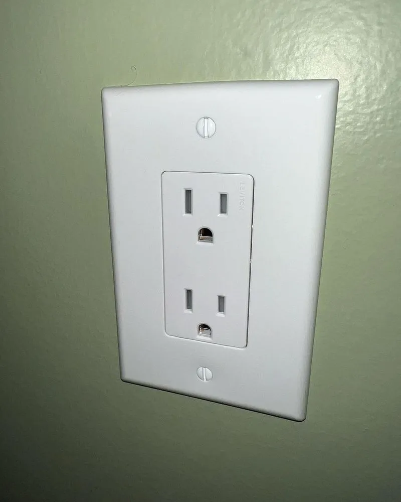 Slide of Bushwick Certified Electrician