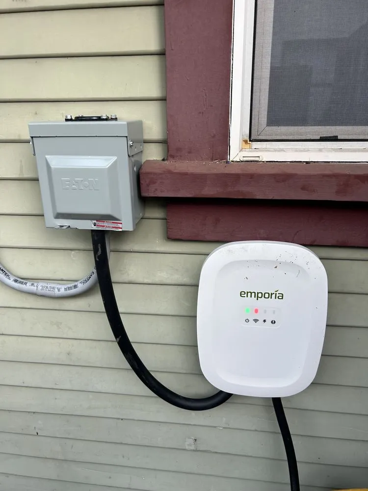 Slide of Bustedknucklez Construction Services