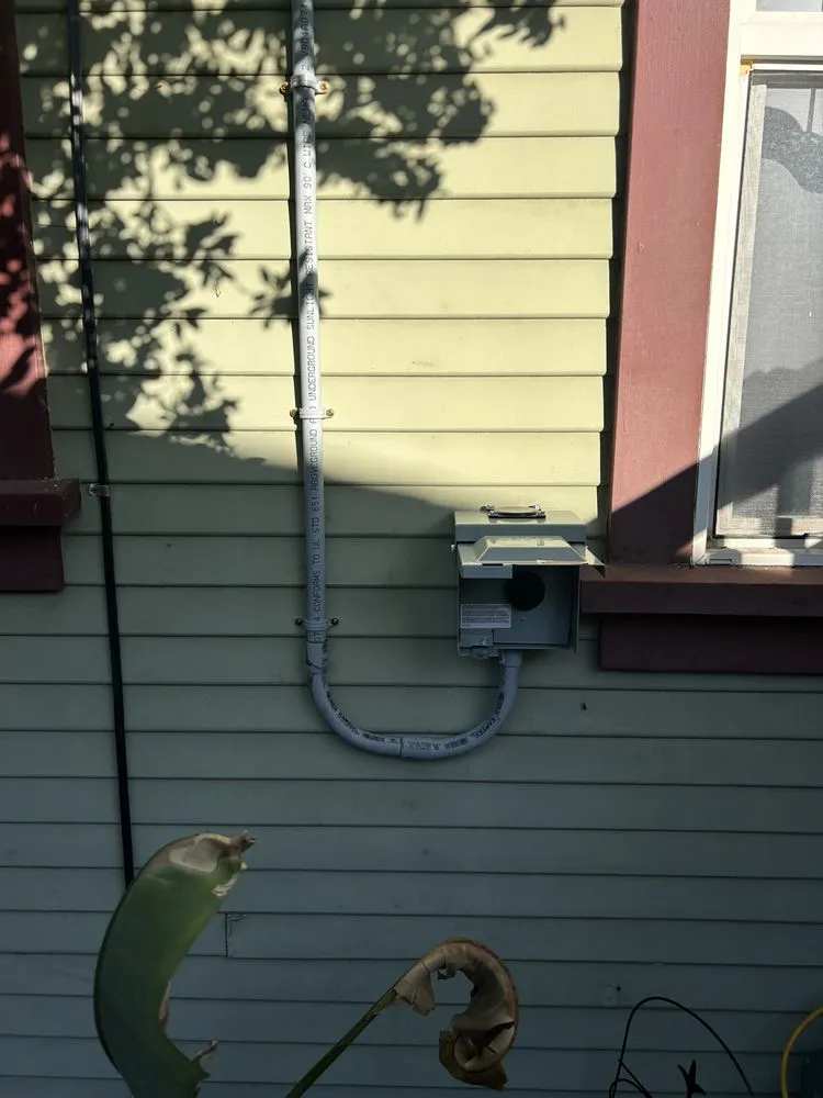 Slide of Bustedknucklez Construction Services