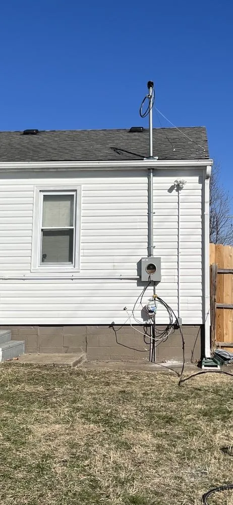 Slide of Busy B Electrical Construction