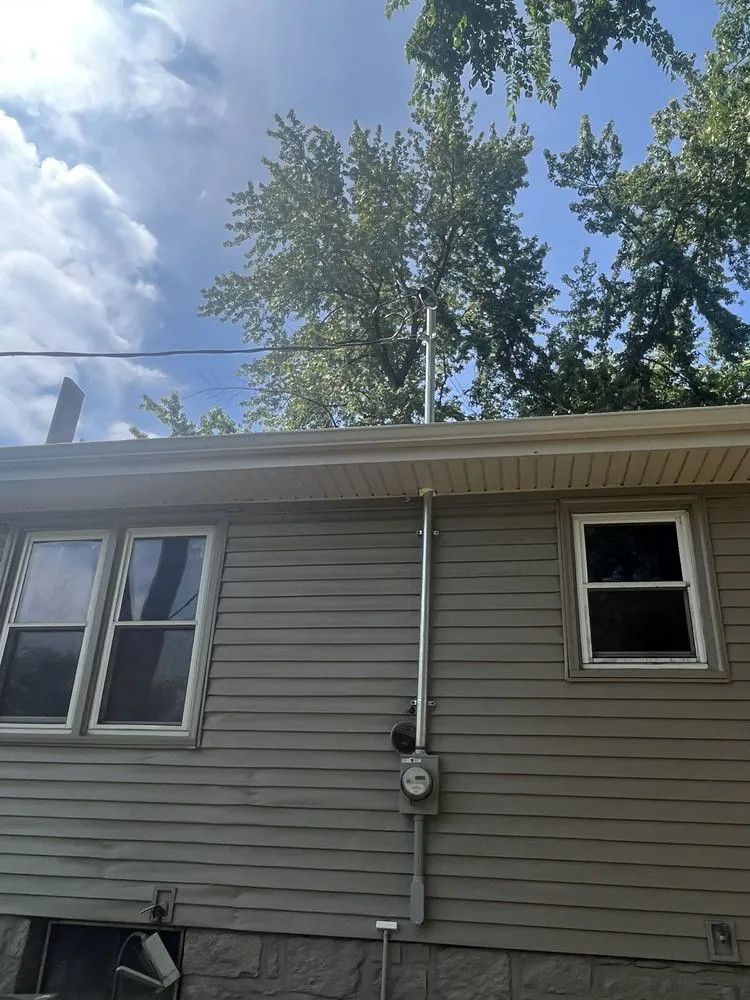 Slide of Busy B Electrical Construction