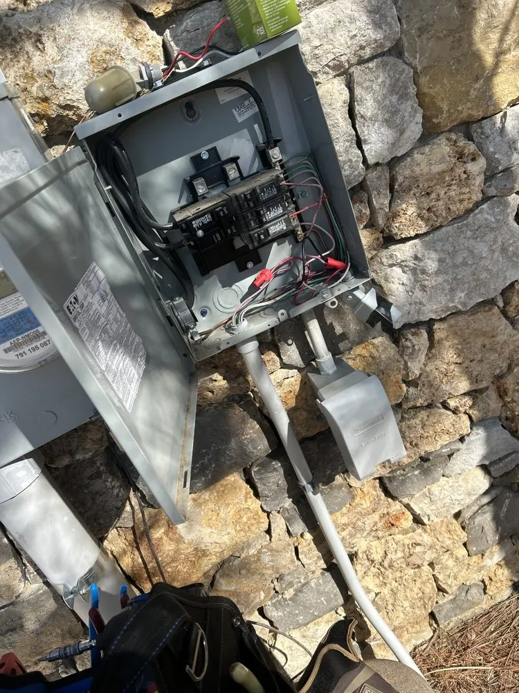 Slide of Busy Banks Electric