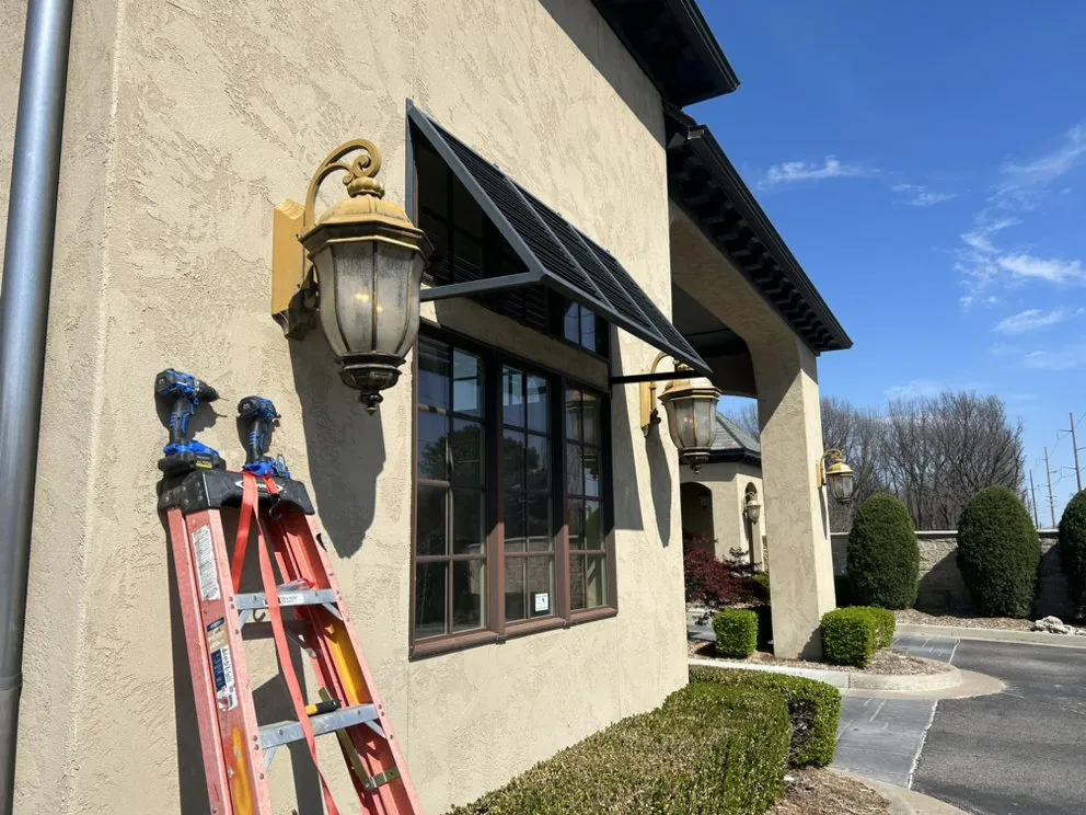 Slide of Busy Banks Electric