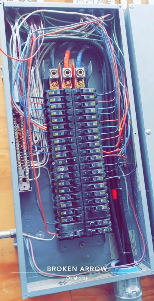 Professional emergency electrical service service in ,  - Busy Banks Electric