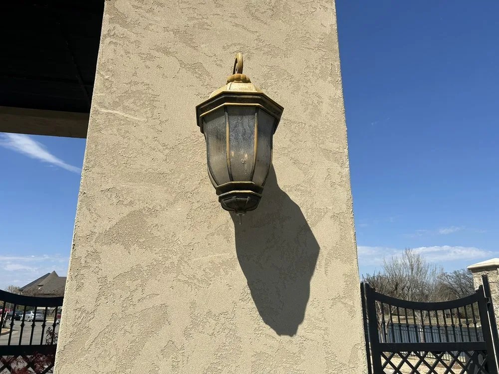 Slide of Busy Banks Electric