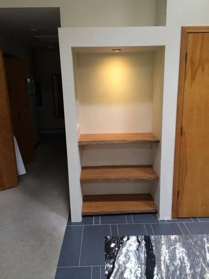 Slide of Buyten Electric