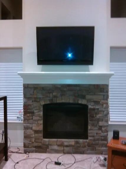 Reliable electrician providing electrical repair in Redford, MI - Buzz Electric