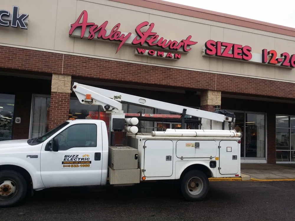 Expert electrical repair experts serving Redford, MI - Buzz Electric