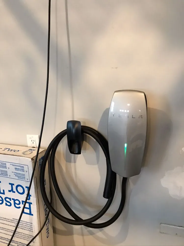 Slide of BWM Electrical Services