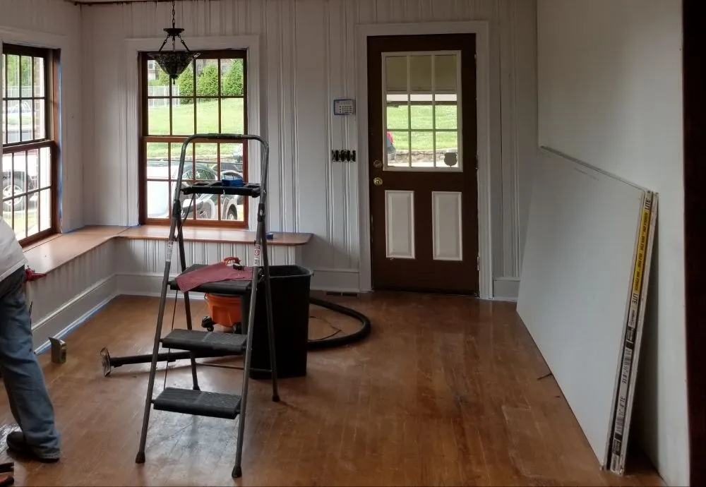 Slide of Byrd's Home Maintenance