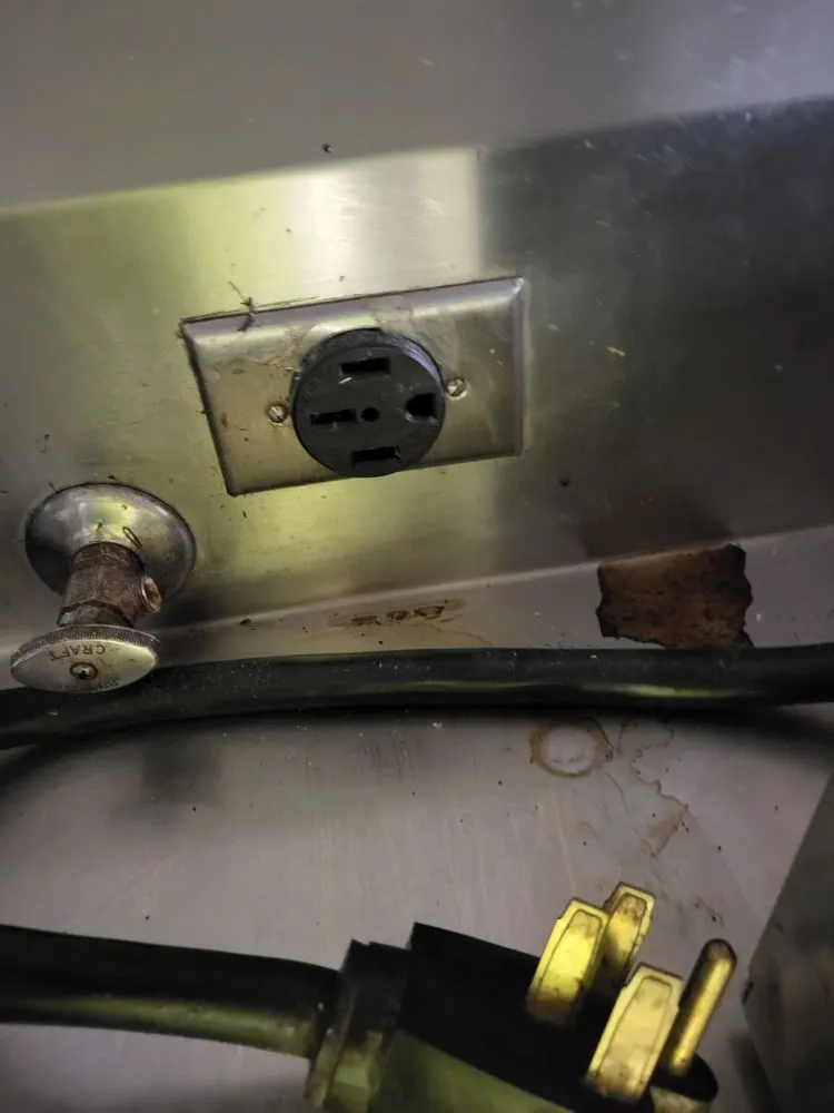 Slide of Bzb Electric