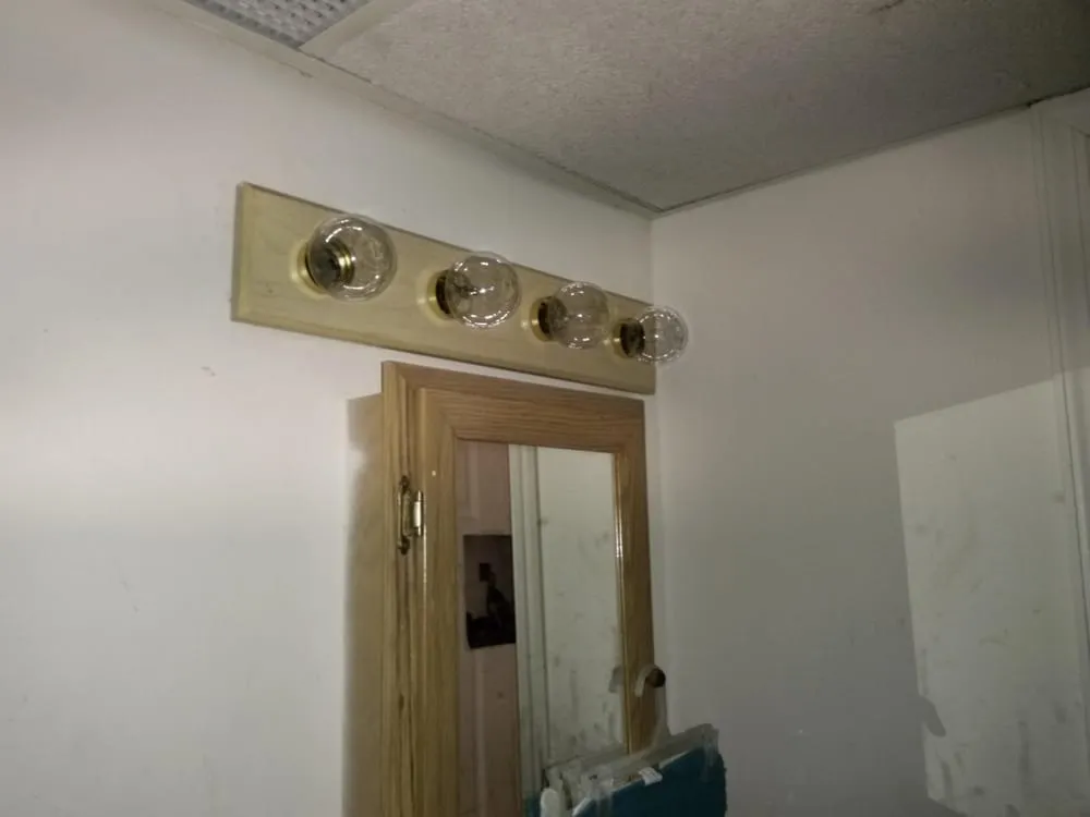 Slide of C & D Doyle Electric