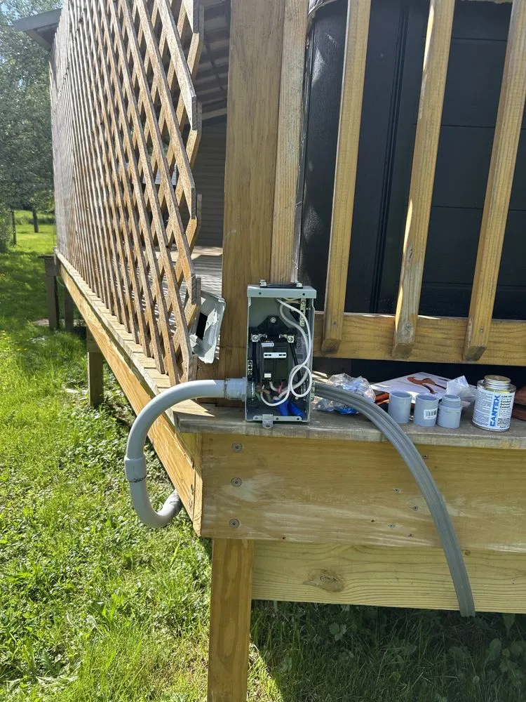 Slide of C & E Electrical