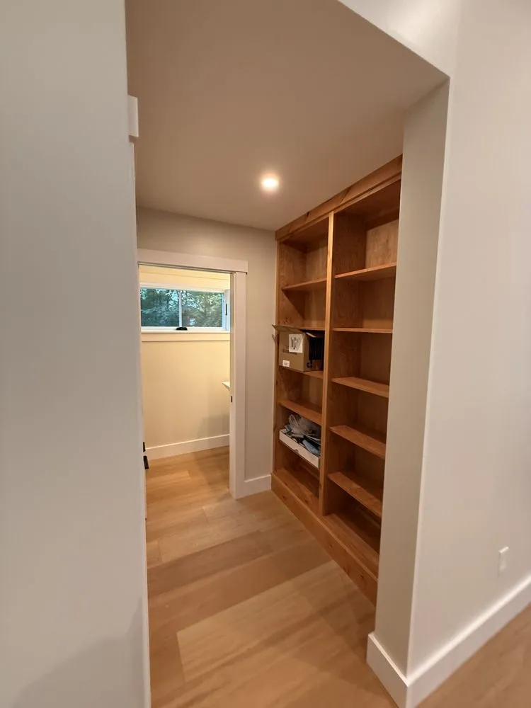 Slide of C & L Electric