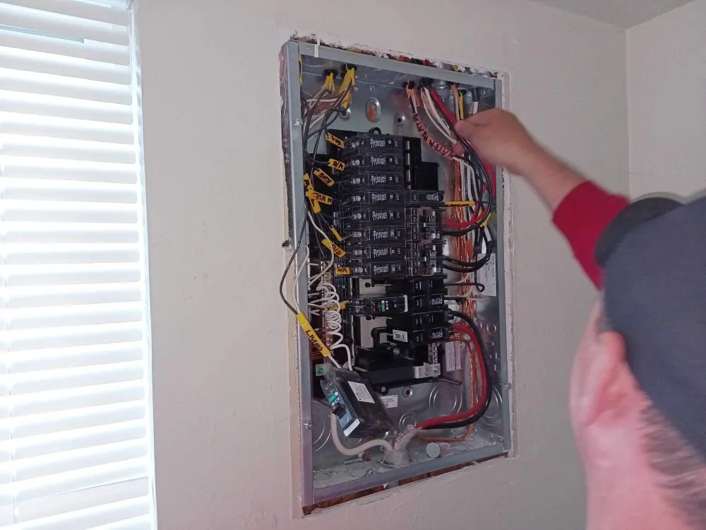 Slide of C & M Contracting