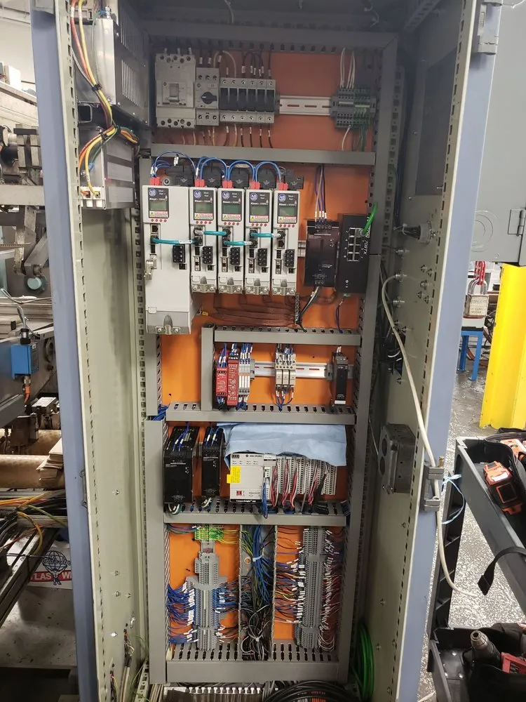 Trusted circuit breaker repair experts serving ,  - C & M Electrical Contractor