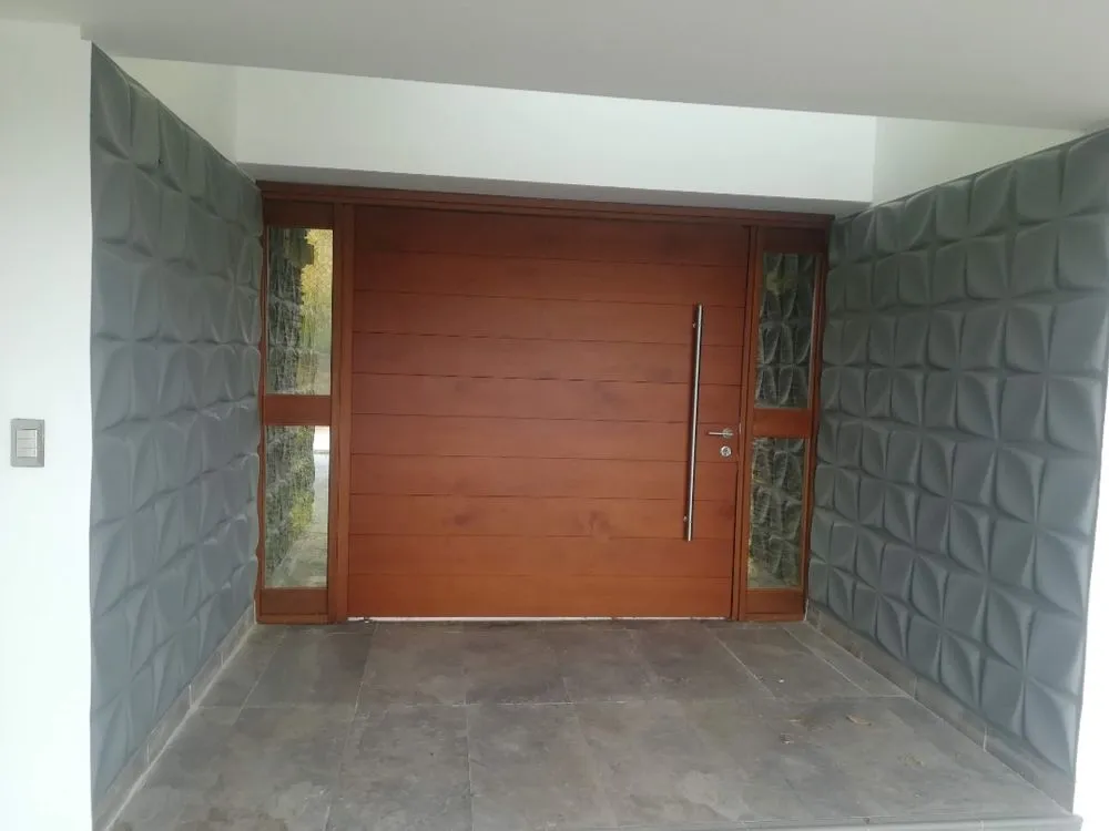 Emergency outlet and switch repair service in Woodlawn Park, OK - C & O Construction