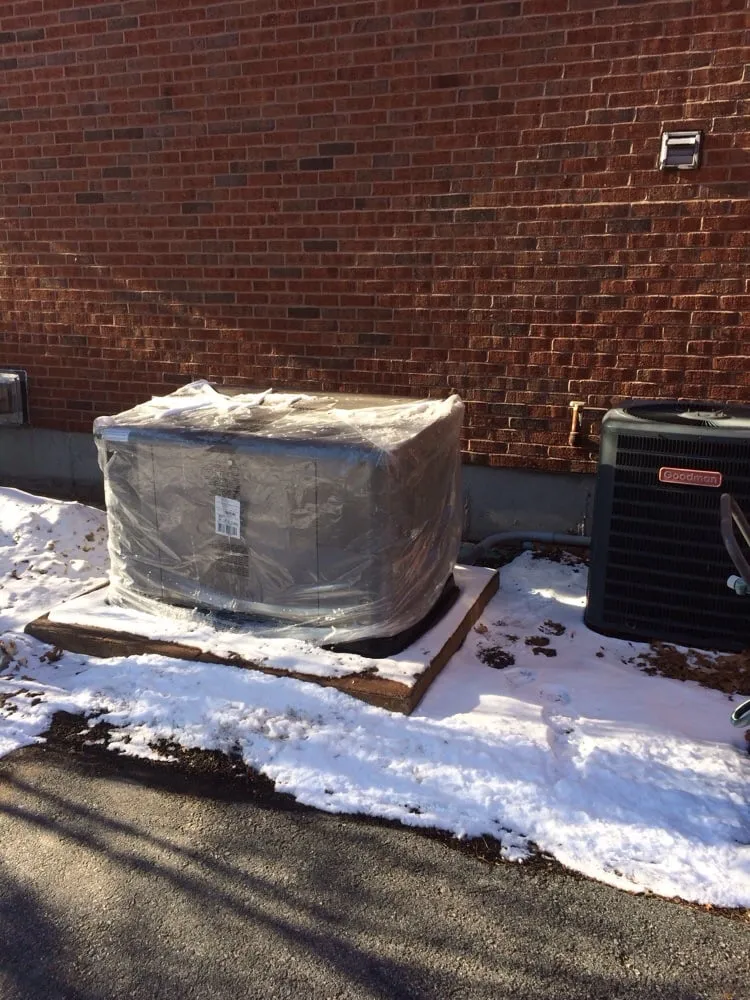 Slide of C & R Electrical